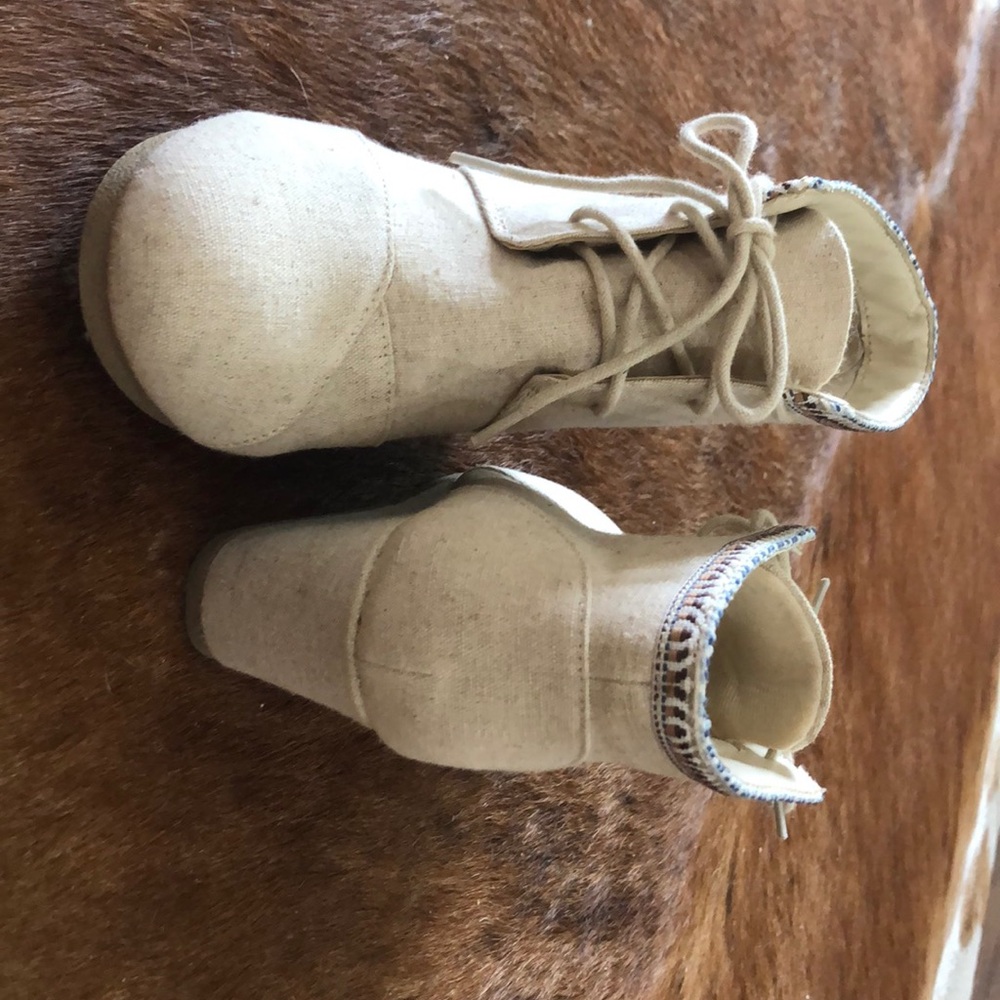 Wedged booties